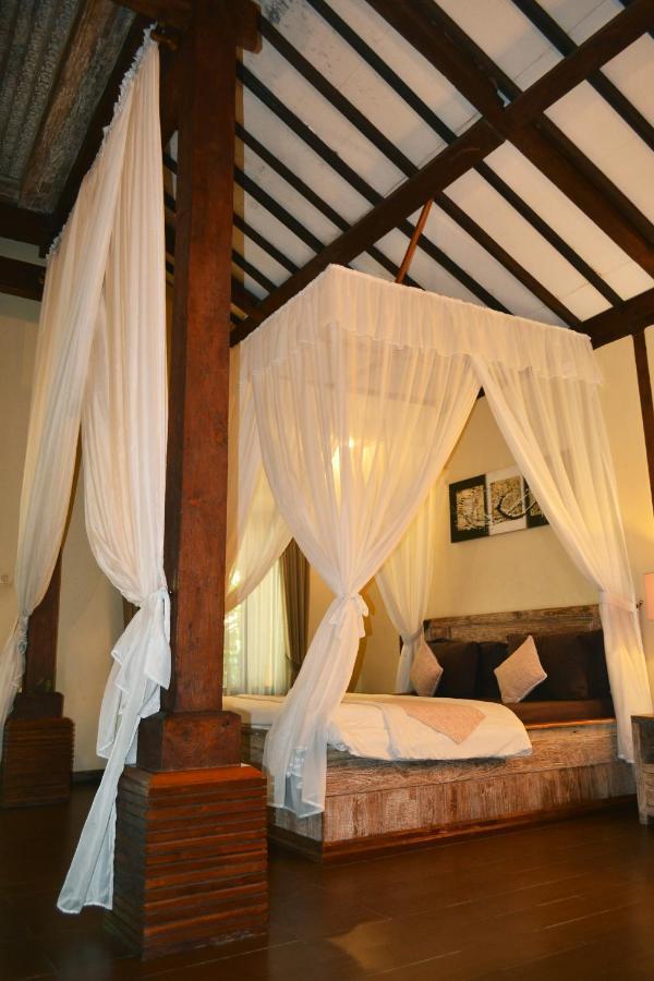 Joglo Villa Bali Penatih Luaran gambar