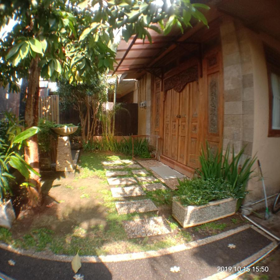 Joglo Villa Bali Penatih Luaran gambar